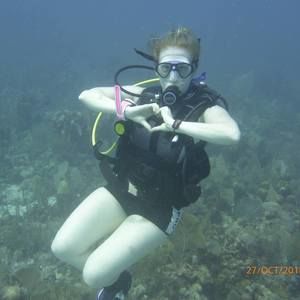 Meet your Posher, Leslie